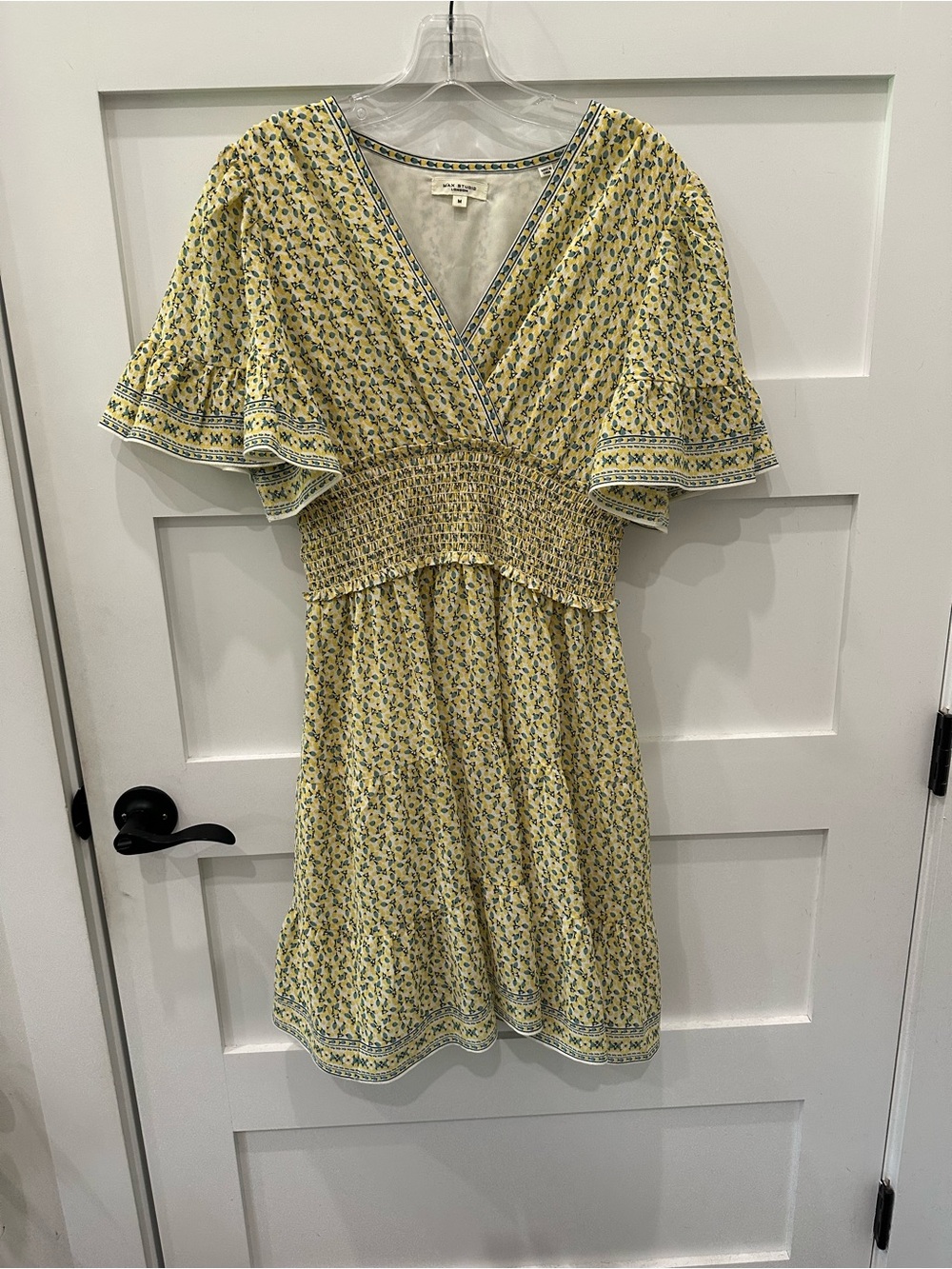 MAX STUDIO, Size Medium Yellow Floral V-Neck Smocked Waist Dress